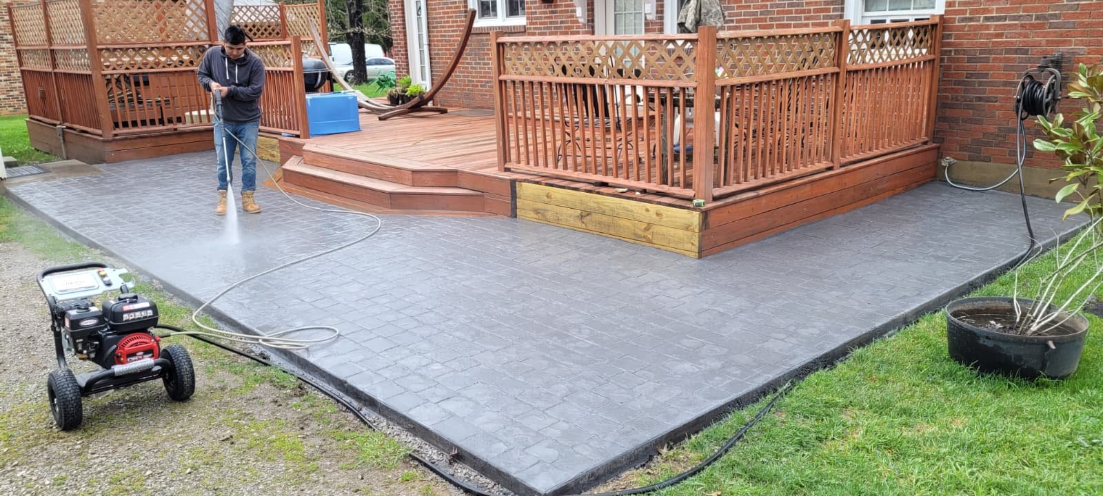 Decorative stamped concrete patio in Georgetown KY